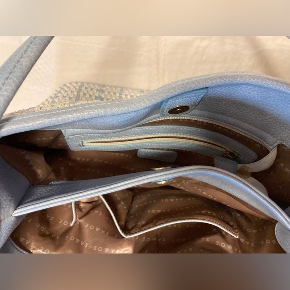 Samoe Blue & Silver Woven Magnetic Snap Purse. Excellent Condition. - Picture 4 of 5